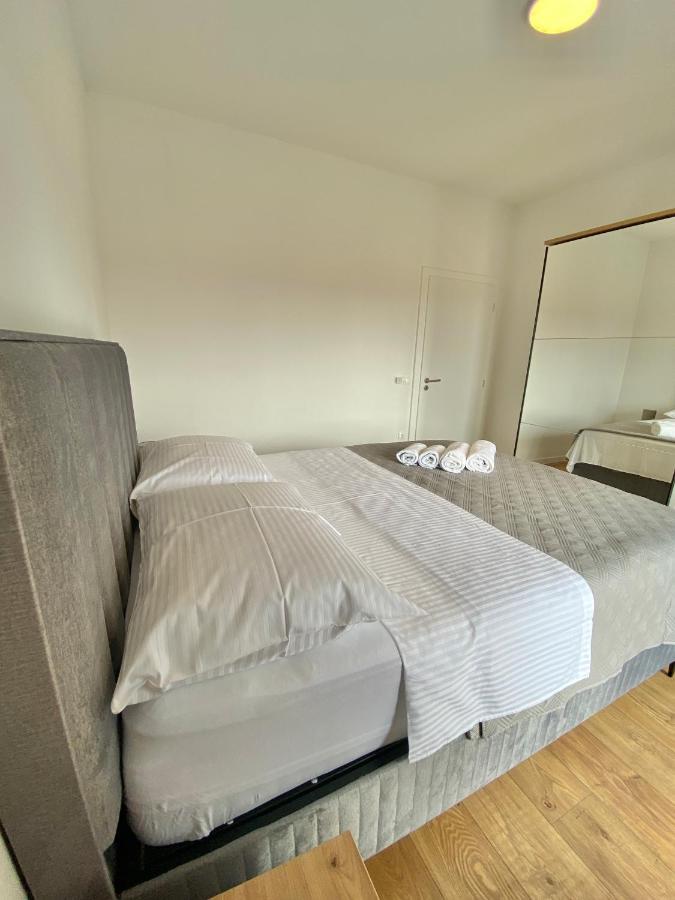 זאדאר West Apartments מראה חיצוני תמונה