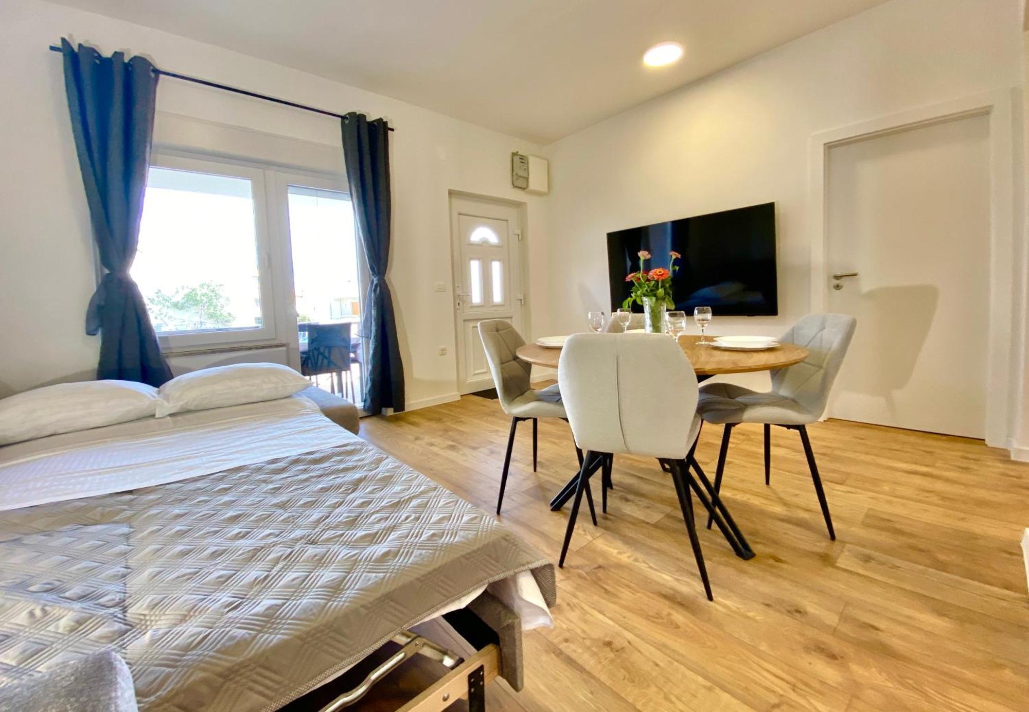 זאדאר West Apartments מראה חיצוני תמונה