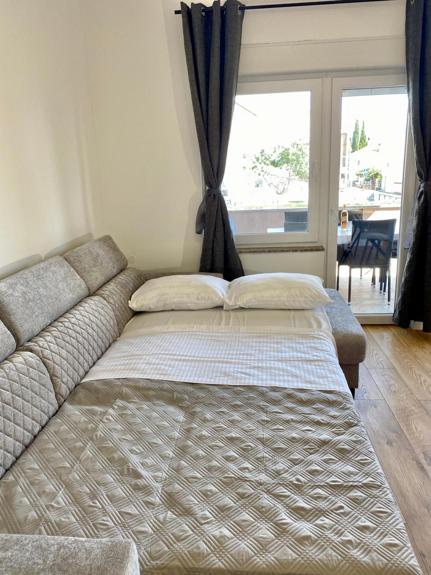 זאדאר West Apartments מראה חיצוני תמונה