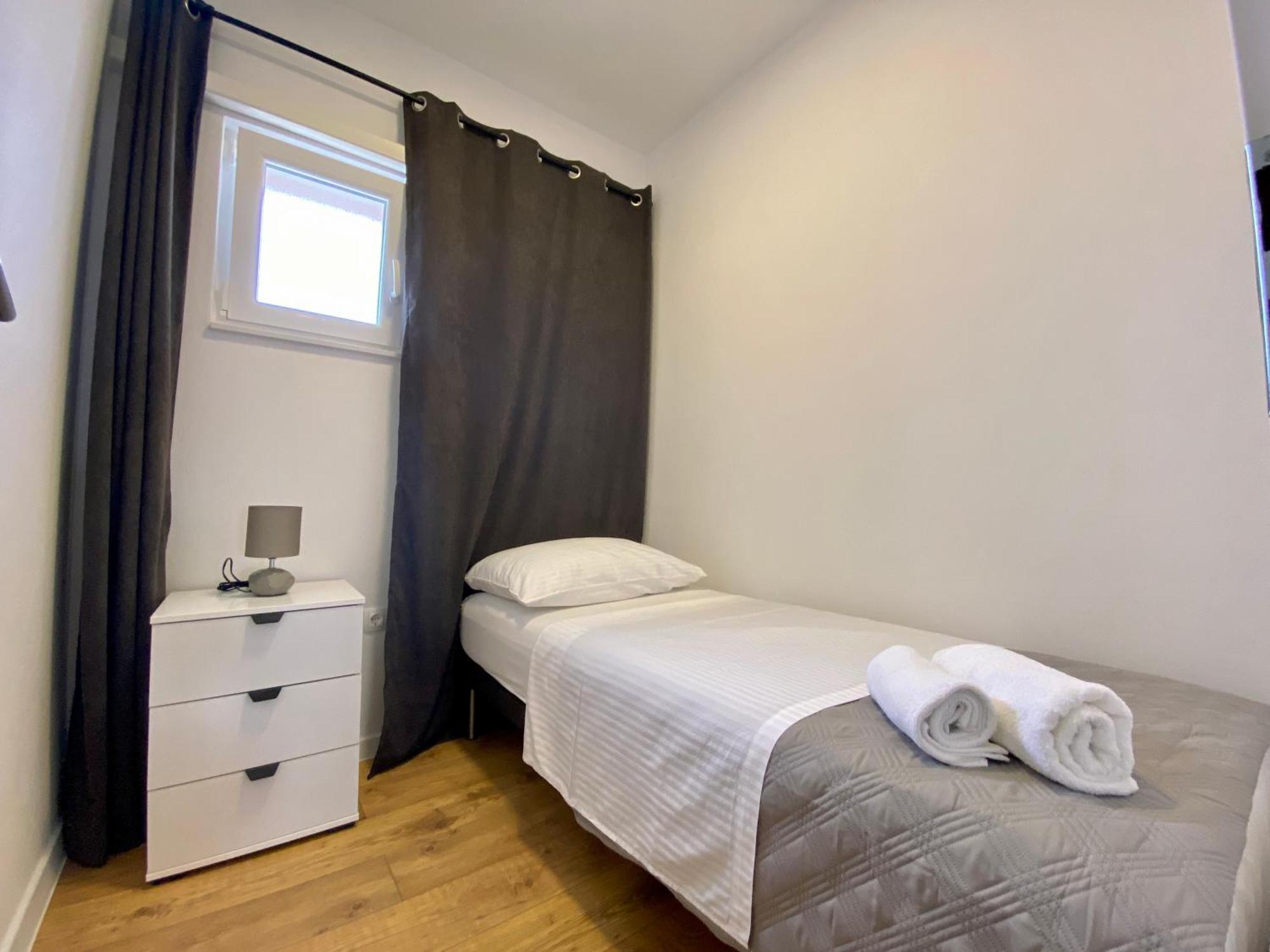 זאדאר West Apartments מראה חיצוני תמונה