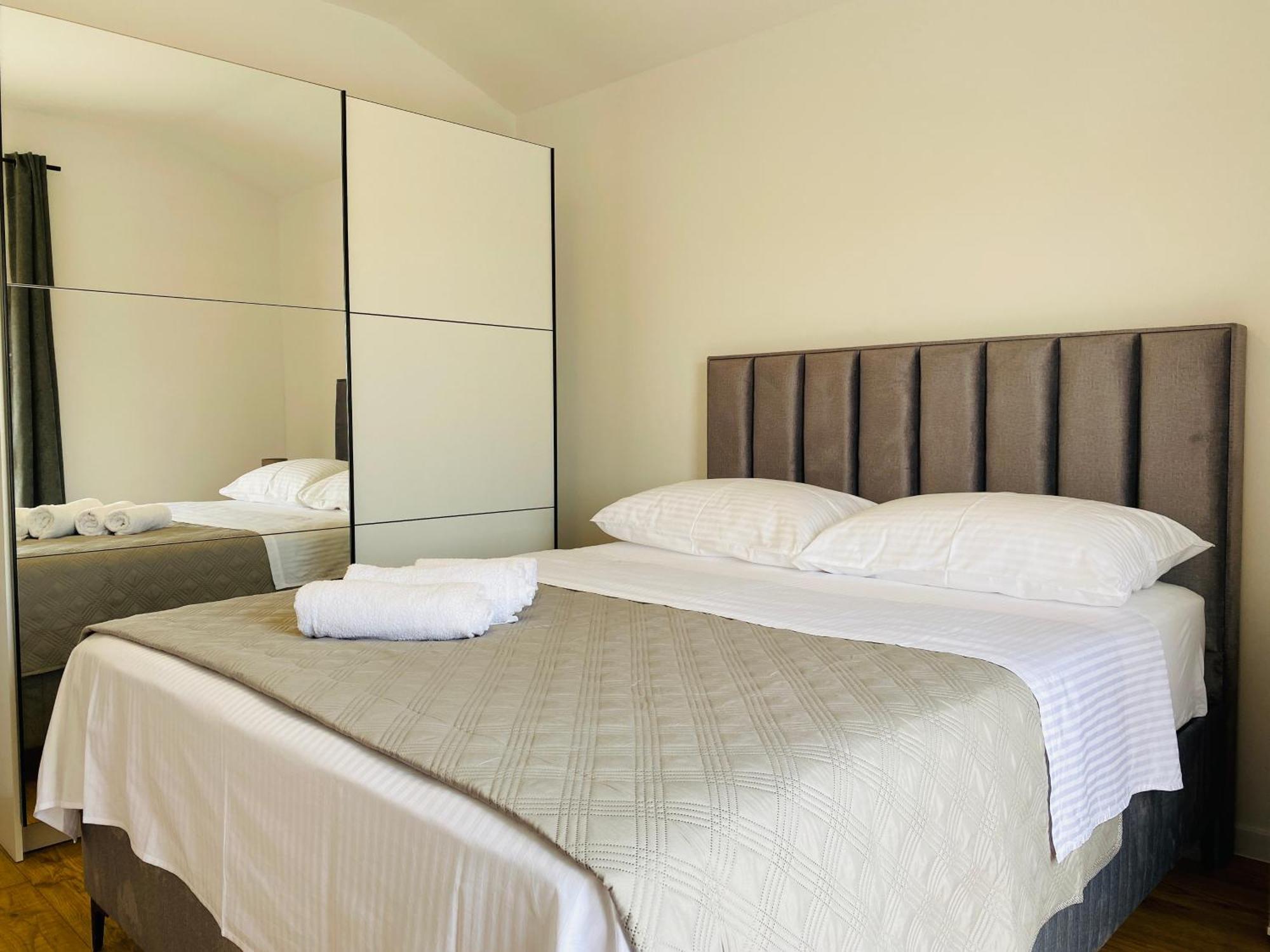 זאדאר West Apartments מראה חיצוני תמונה