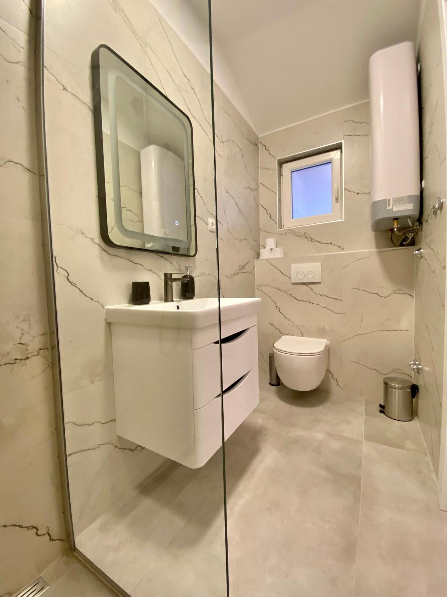 זאדאר West Apartments מראה חיצוני תמונה